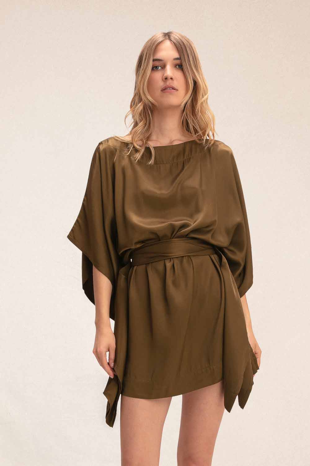 ROBE COURTE CARTNEY CANELLE