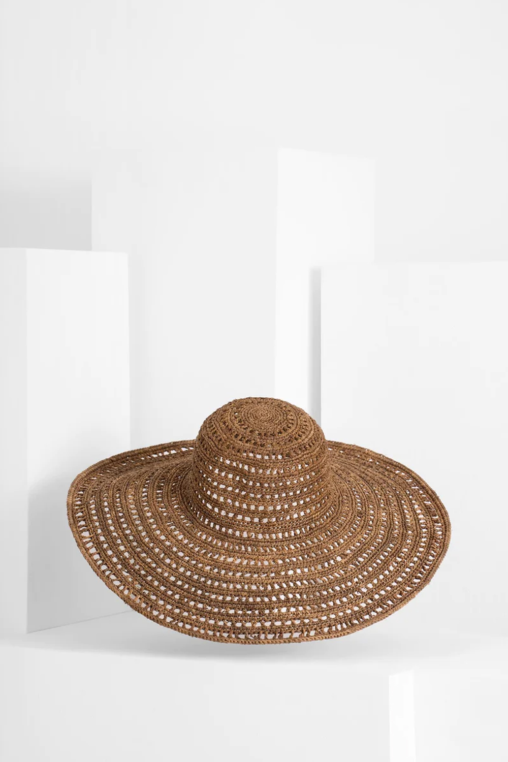 DARK TEA MIARO HAT